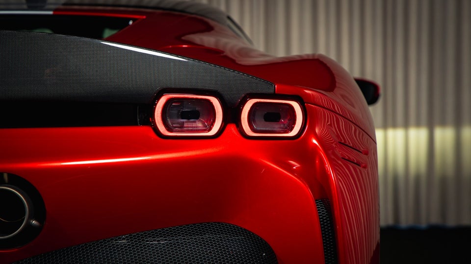 Ferrari SF90 Stradale 4,0 DCT 2d