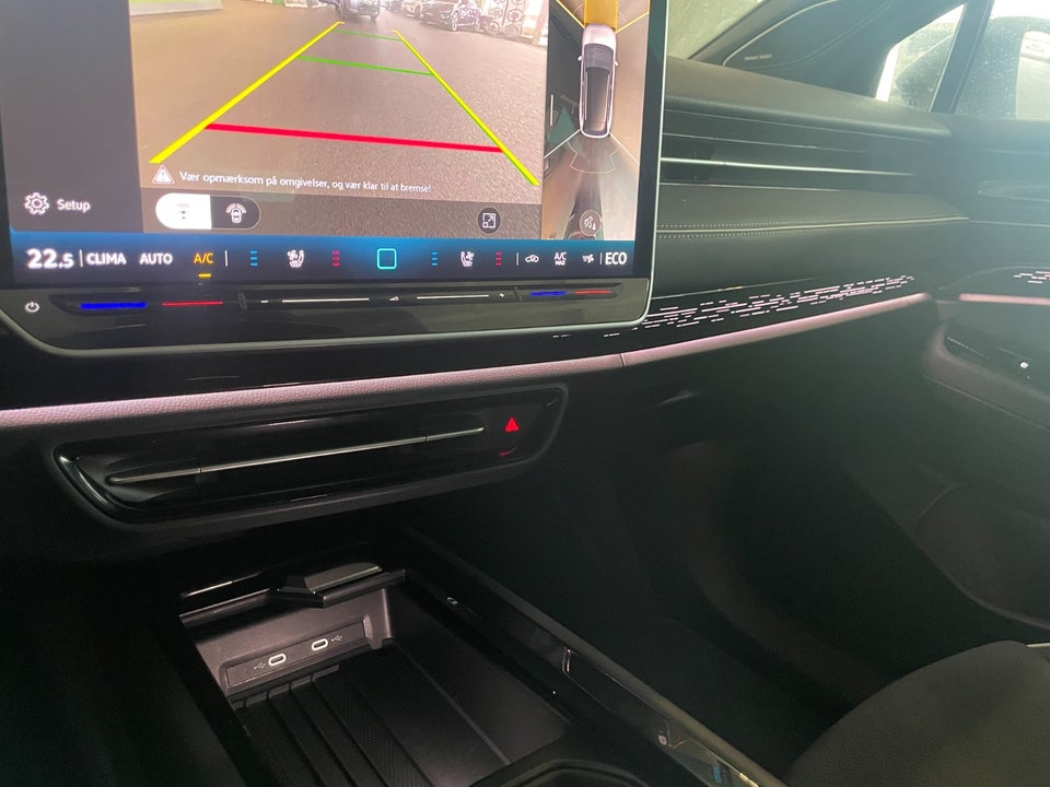 VW ID.7 77 Style+ Tourer 5d