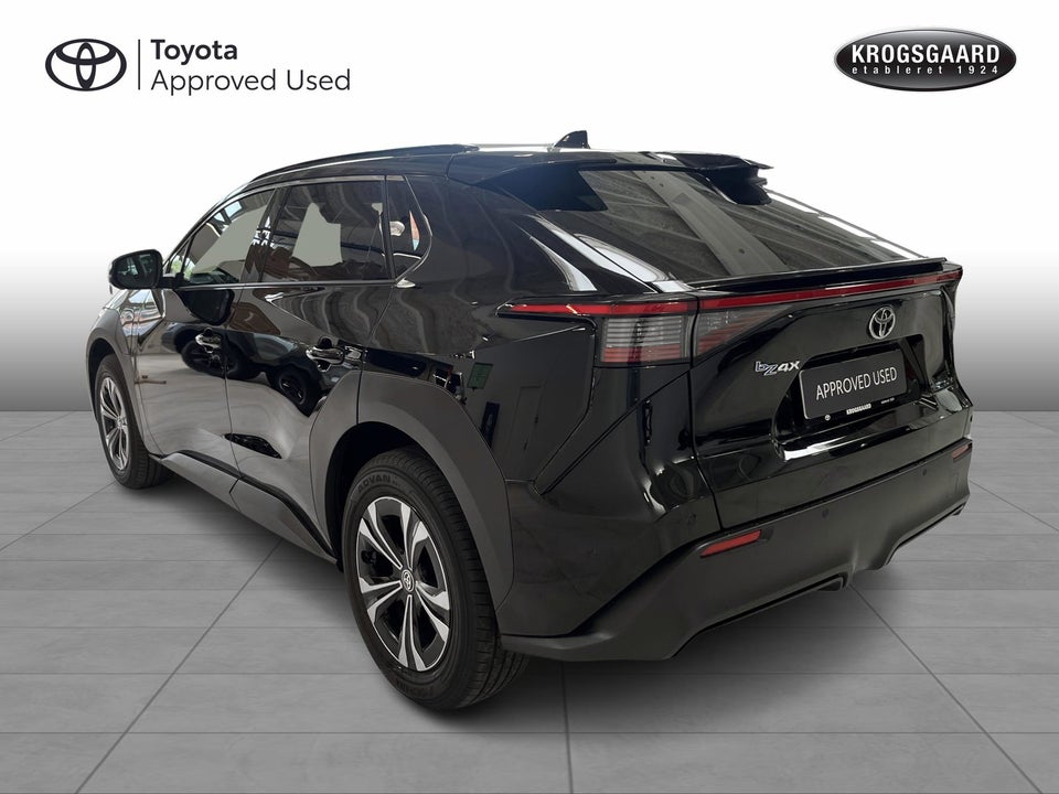 Toyota bZ4X Executive 5d