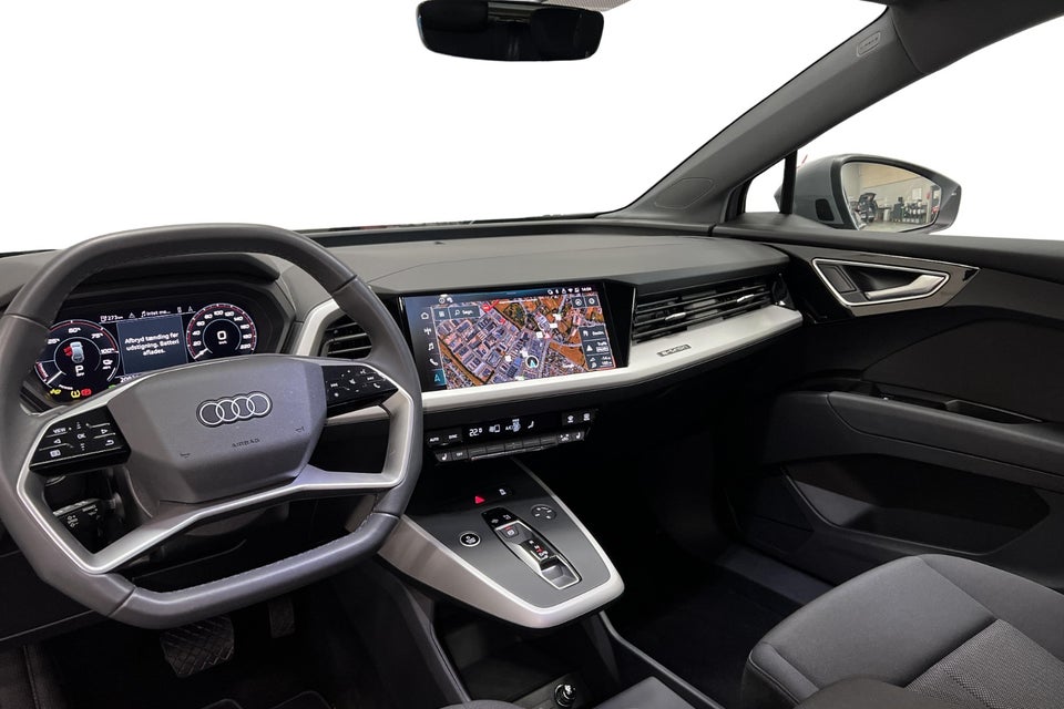 Audi Q4 e-tron 45 Progress quattro 5d