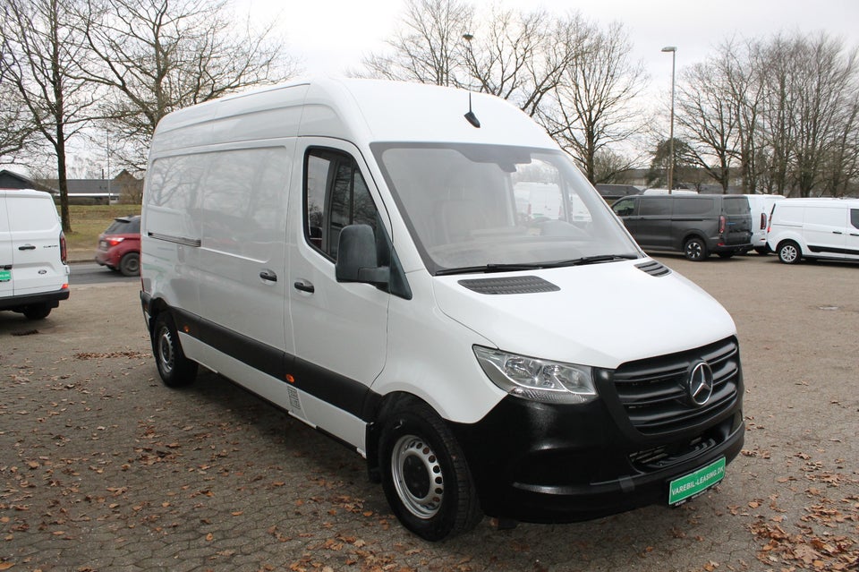 Mercedes Sprinter 214 2,2 CDi A2 Kassevogn aut. FWD