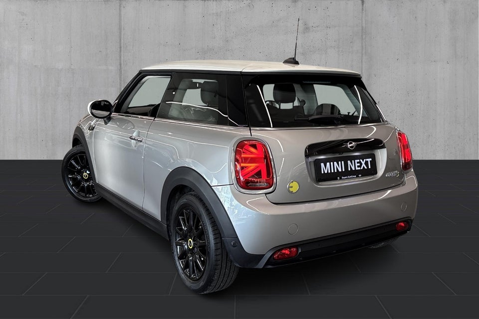MINI Cooper SE Classic Trim 3d