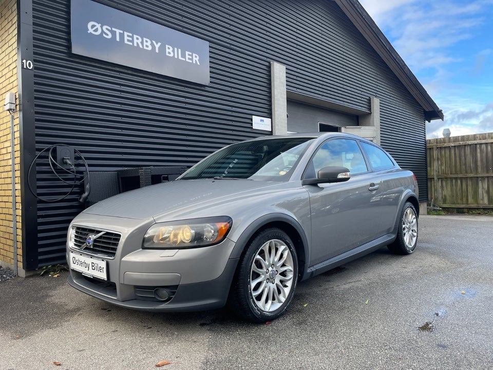 Volvo C30 1,6 Kinetic 3d