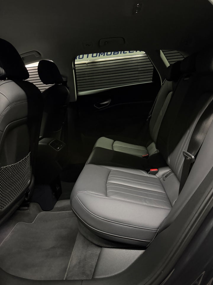 Audi Q8 e-tron 55 Advanced quattro 5d