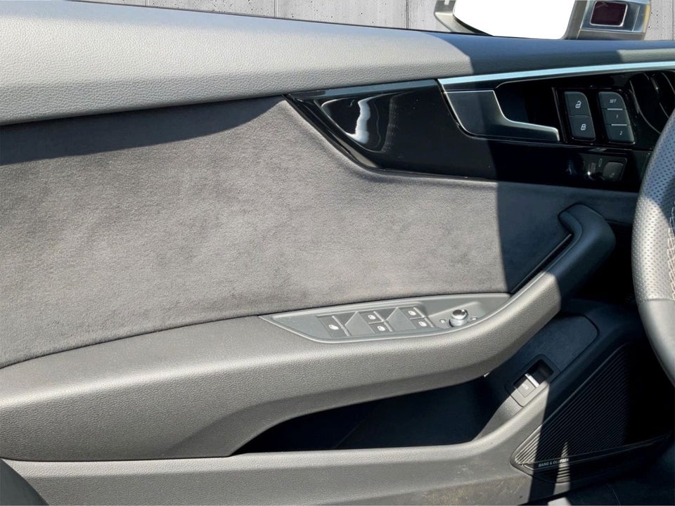 Audi S5 3,0 TFSi Cabriolet quattro Tiptr. 2d