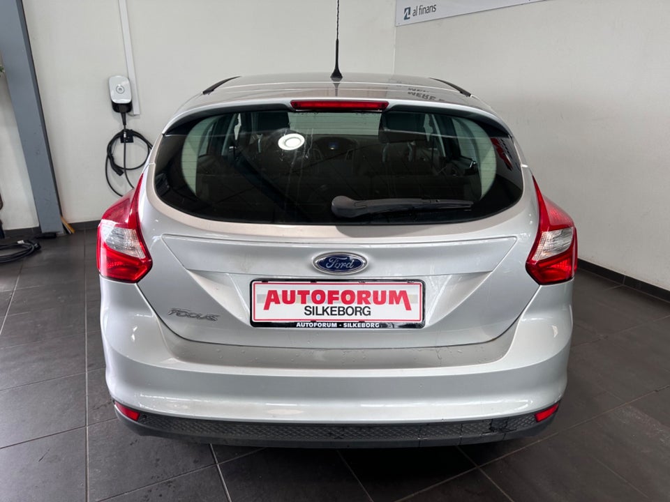 Ford Focus 1,6 TDCi 115 Trend 5d