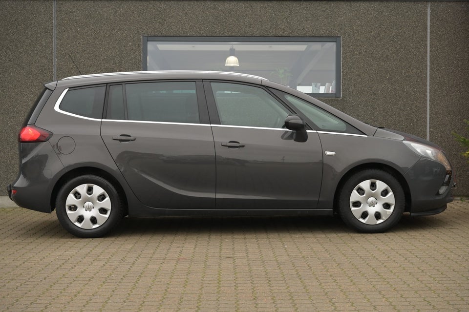 Opel Zafira Tourer 1,4 T 140 Enjoy eco 7prs 5d
