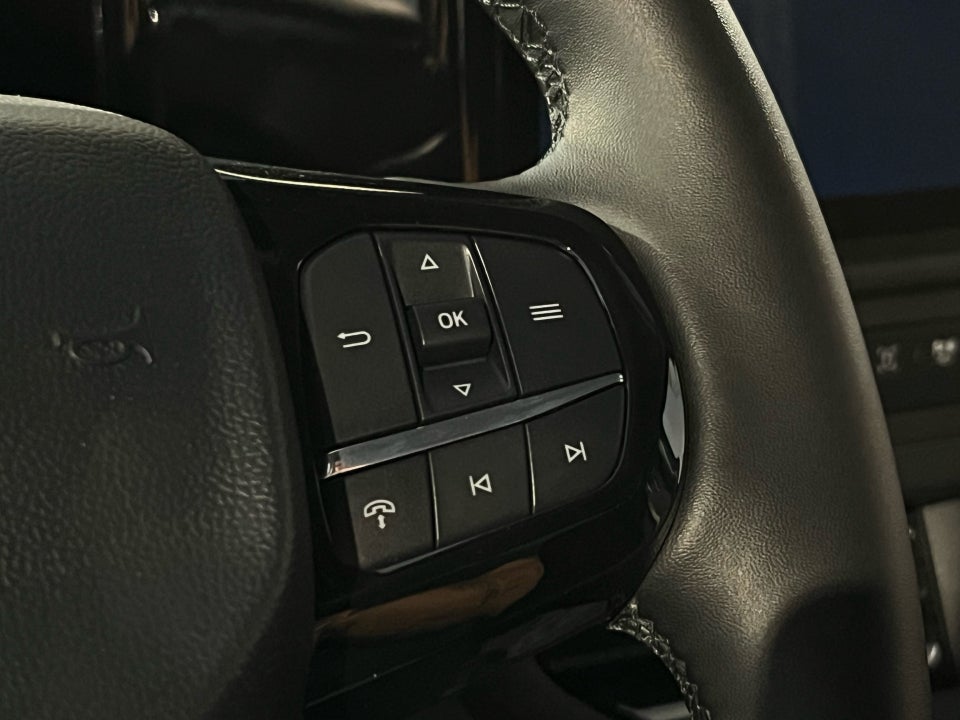 Ford E-Transit Custom 320L 64 Limited