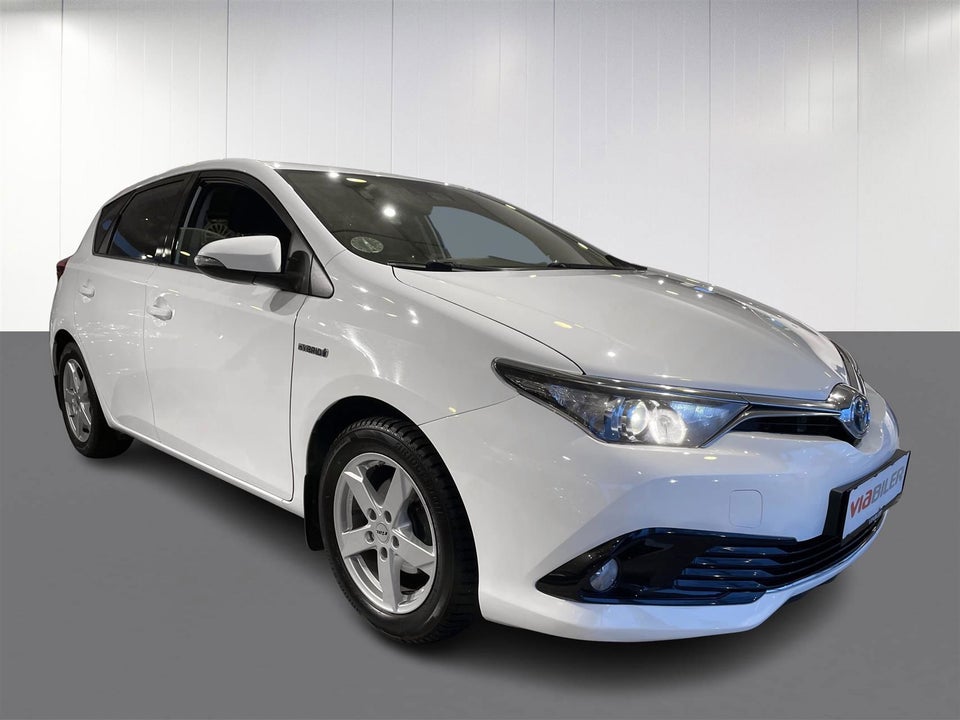 Toyota Auris 1,8 Hybrid H2 Comfort CVT 5d