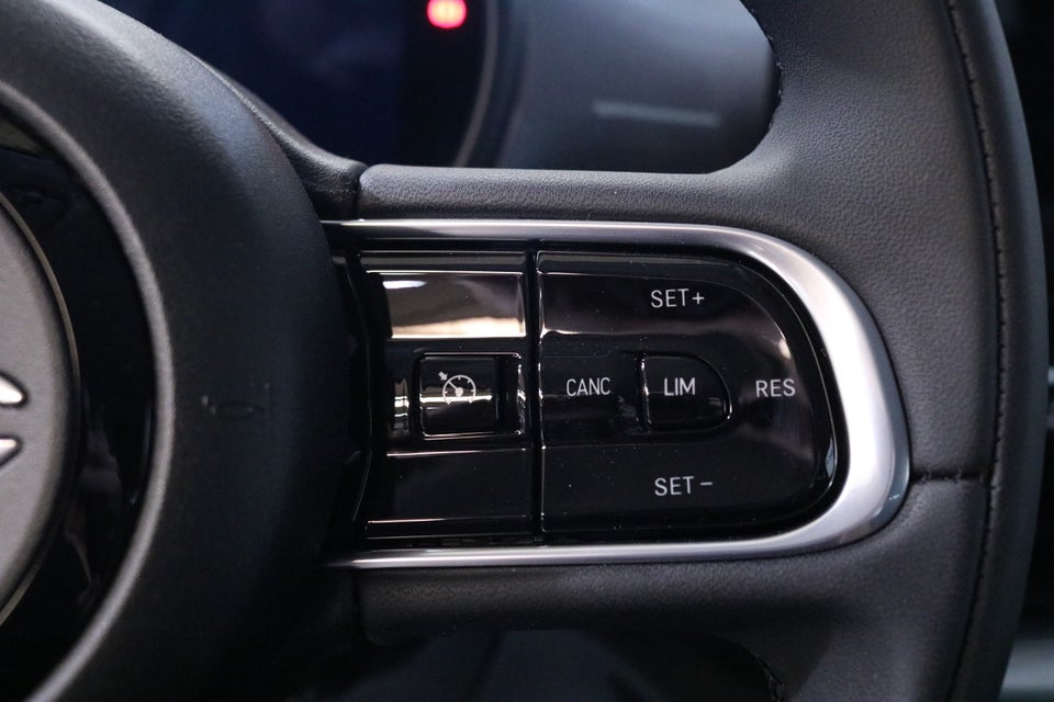 Fiat 500e 42 Icon 3+1 4d