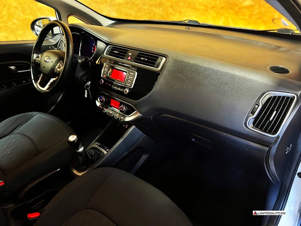 Kia Rio 1,2 CVVT Limited Edition 5d