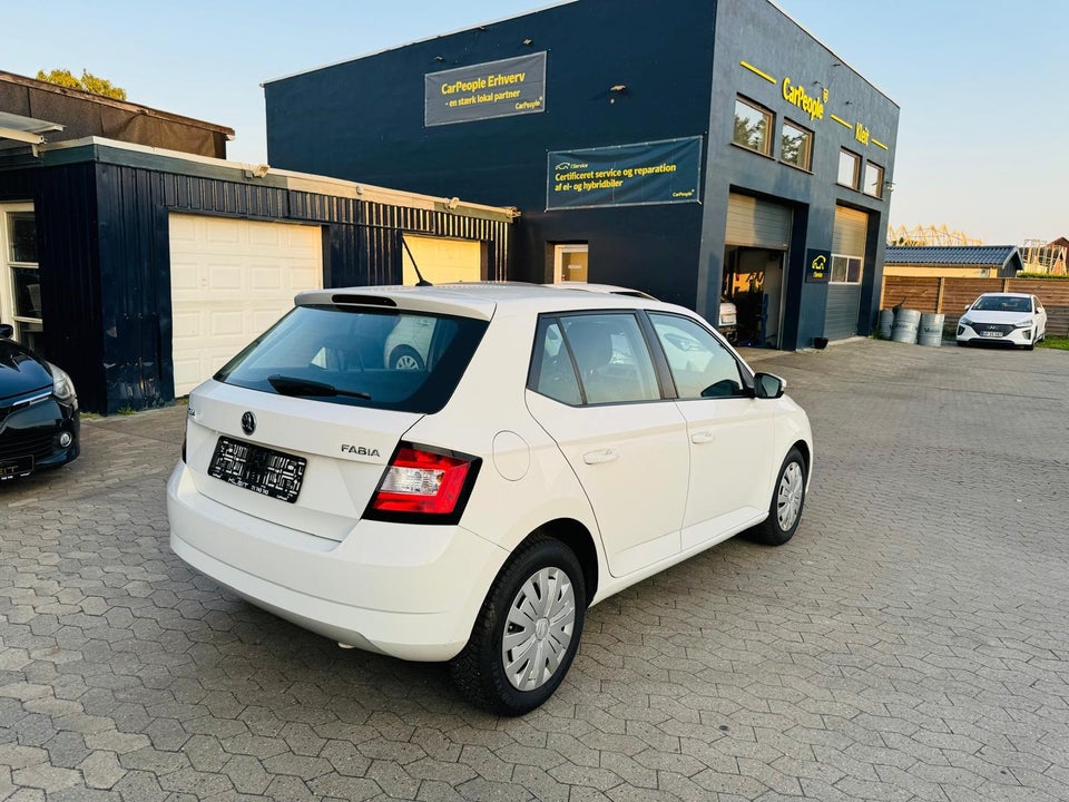 Skoda Fabia 1,0 MPi 60 Active 5d