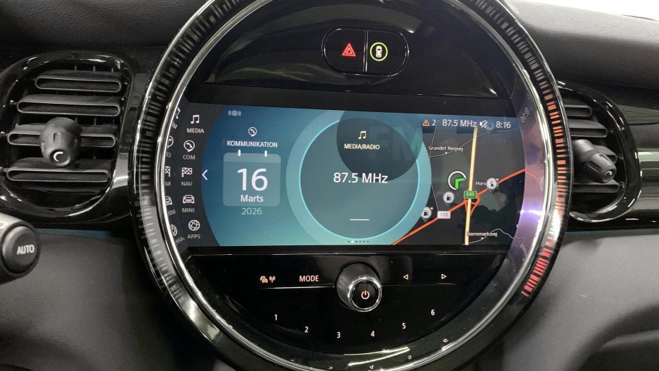 MINI Cooper SE Edition Premium Plus 3d