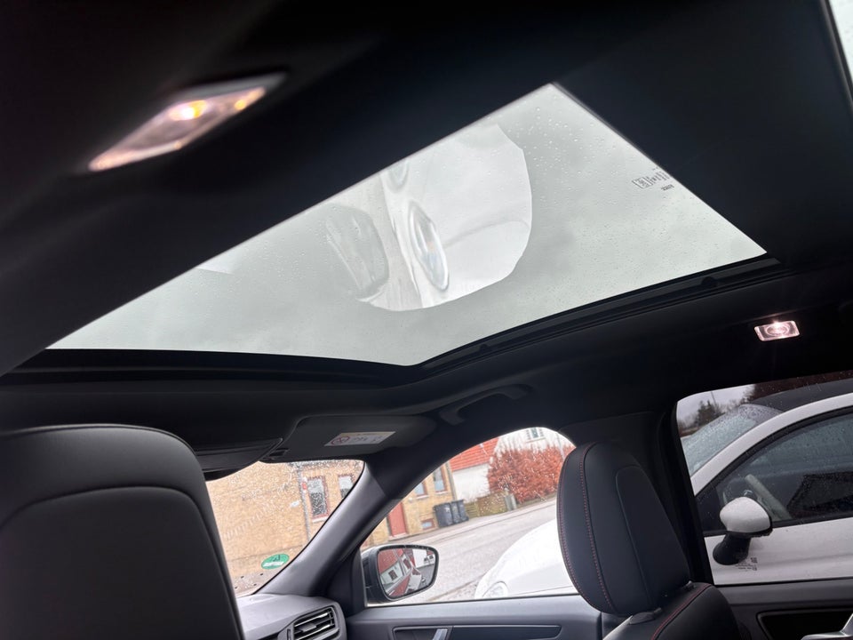 Ford Kuga 2,5 PHEV ST-Line X CVT 5d