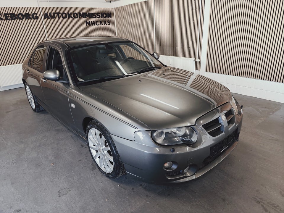 MG ZT 2,5 V6 180 aut. 4d