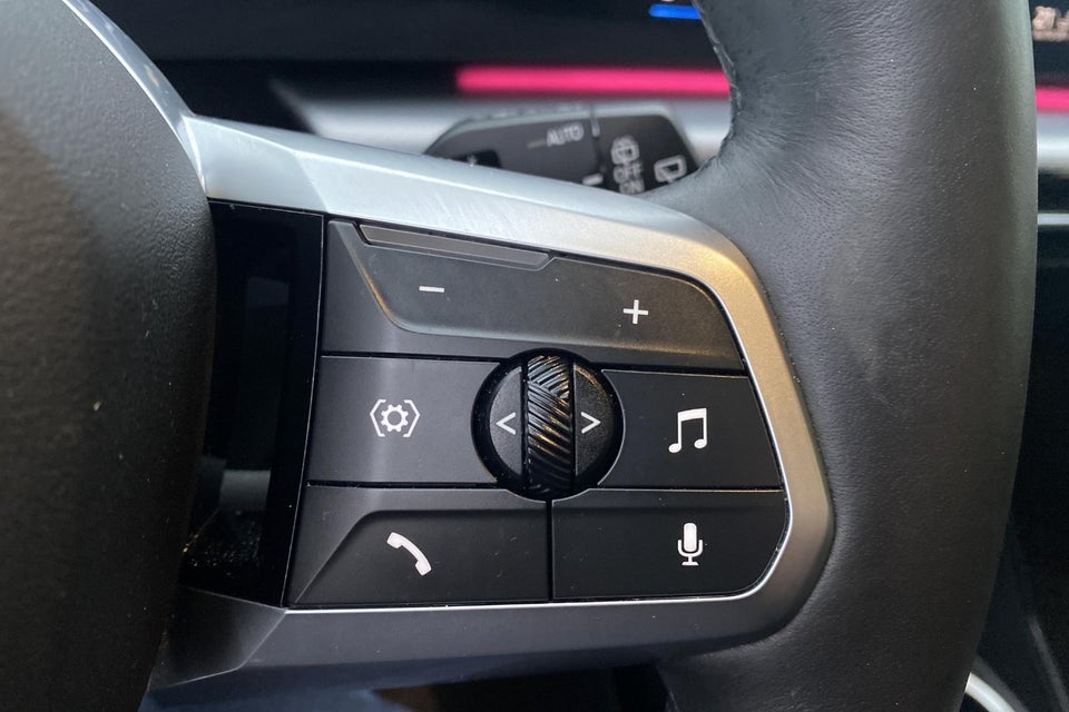 BMW iX1 eDrive20 M-Sport 5d