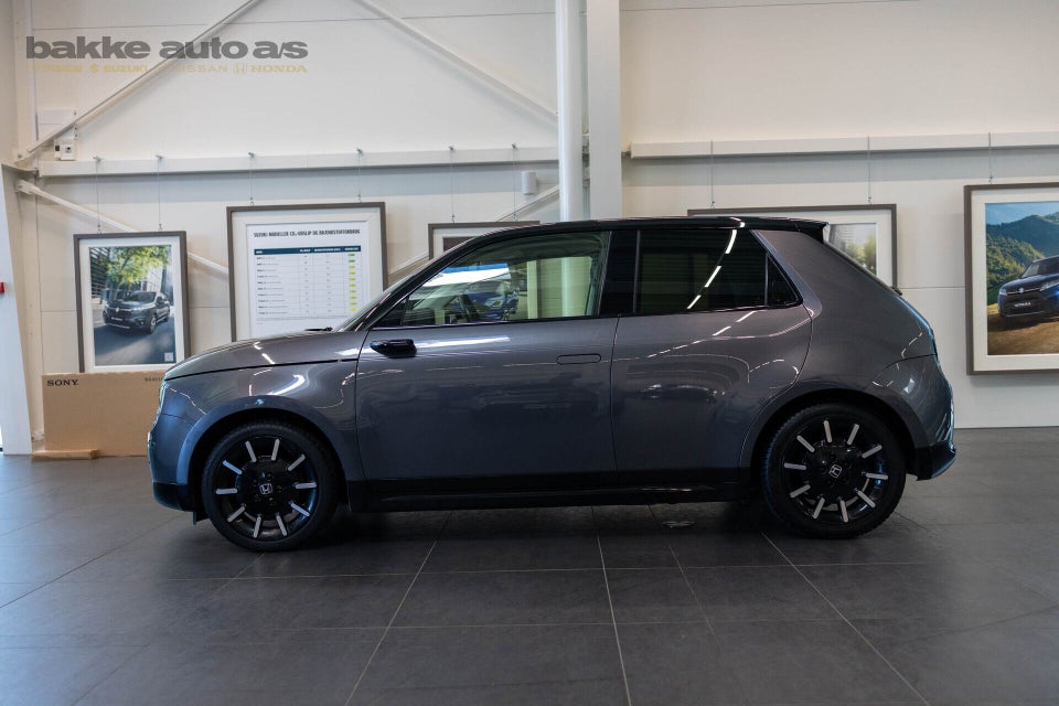 Honda e Advance 5d