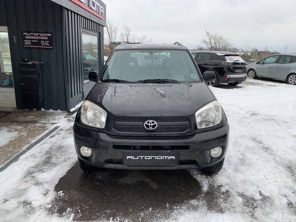 Toyota RAV4 2,0 VVT-i Wave 4x4 Van 5d