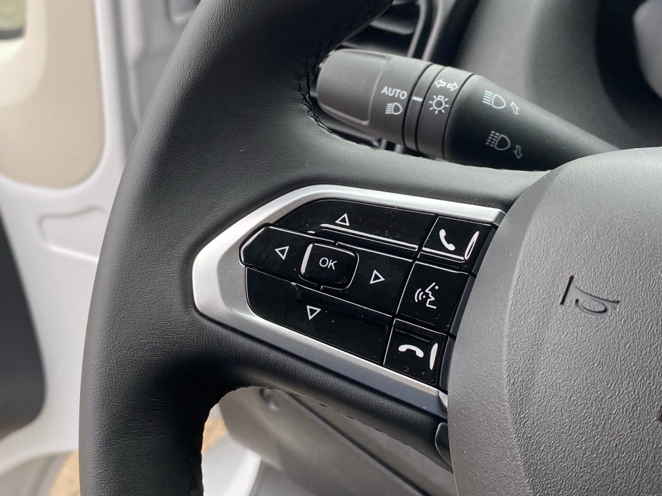 Fiat Ducato 35 Maxi 2,2 MJT 180 Kassevogn L2H2 Pro aut.