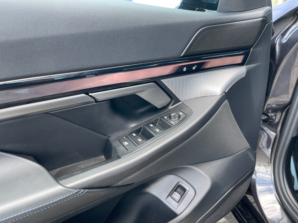 BMW i5 eDrive40 M-Sport 4d