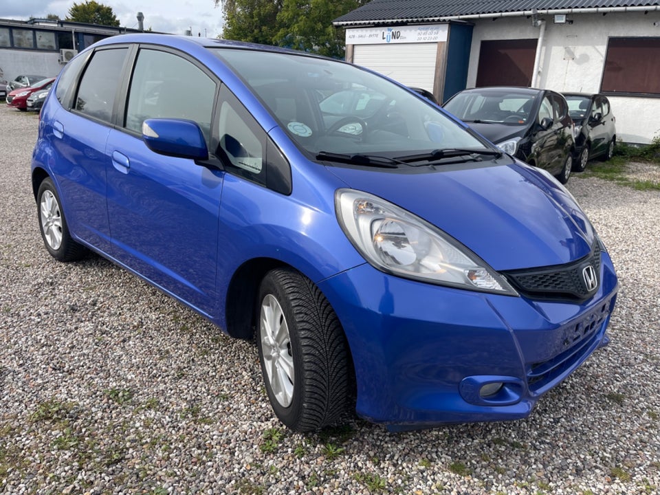 Honda Jazz 1,4 Elegance CVT 5d