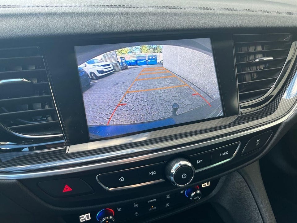 Opel Insignia 1,5 T 165 Dynamic Sports Tourer 5d