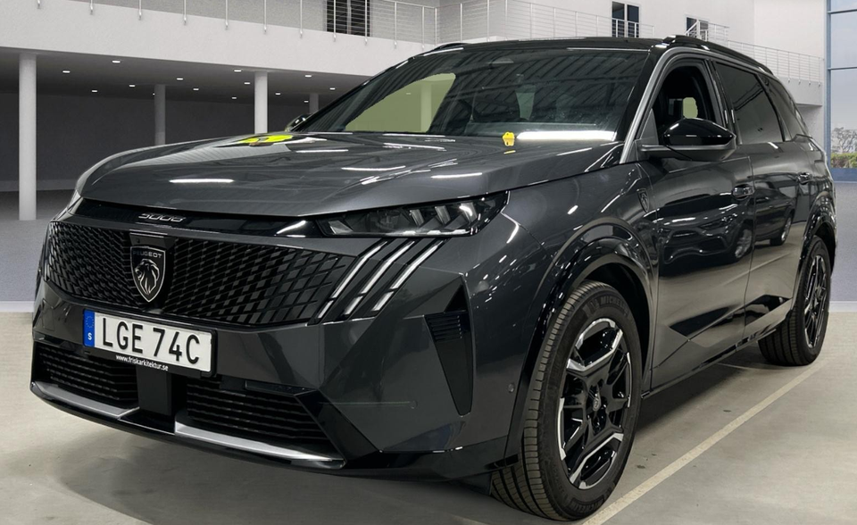 Peugeot e-5008 77 GT Pack 7prs 5d