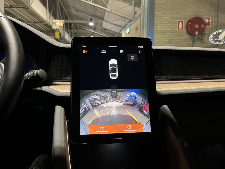 Polestar 2 Standard Range 5d