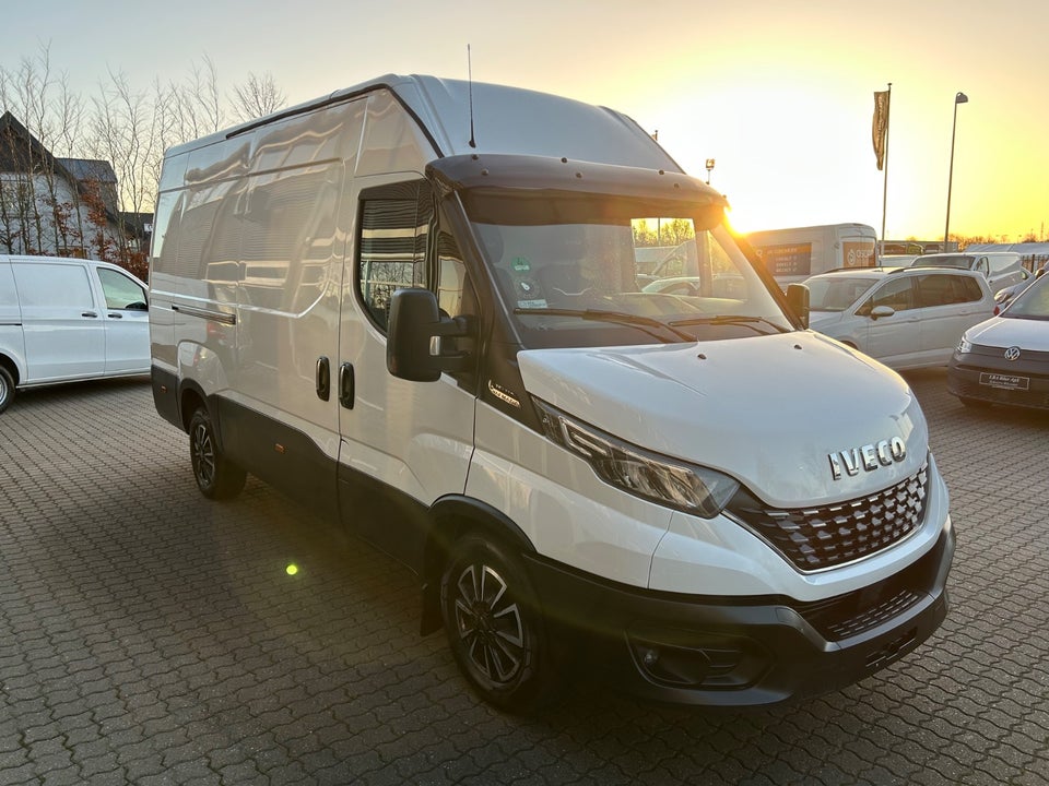 Iveco Daily 3,0 35S21 12m³ Van AG8