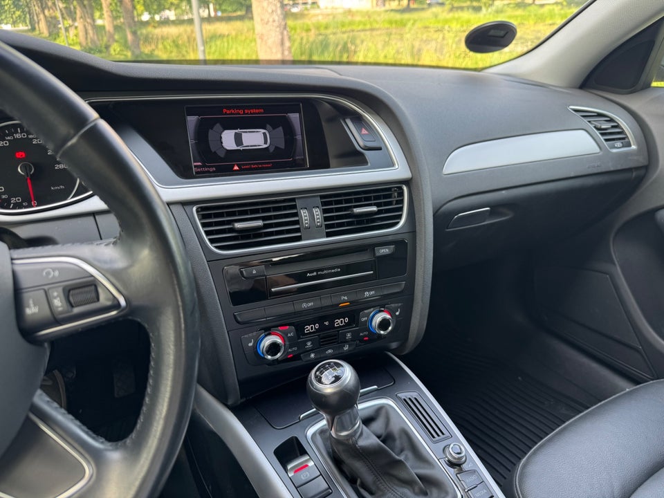 Audi A4 1,8 TFSi 120 S-line Avant 5d