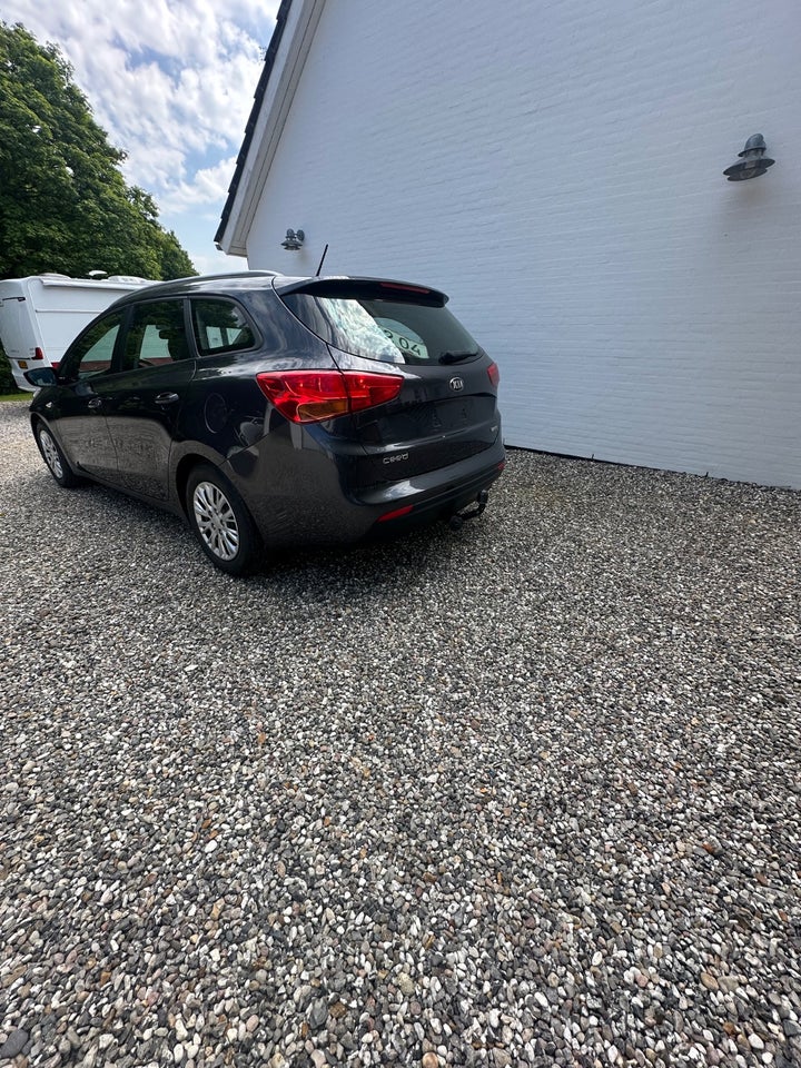 Kia Ceed 1,0 T-GDi Attraction SW 5d