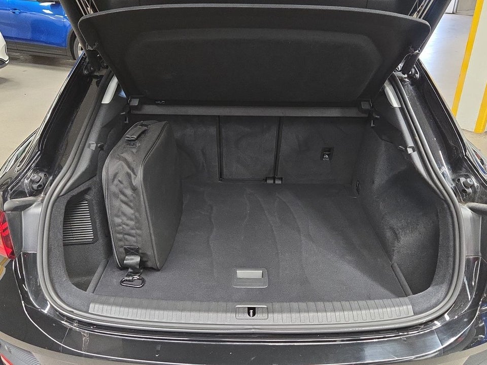 Audi Q3 45 TFSi e Attitude plus Sportback S-tr. 5d