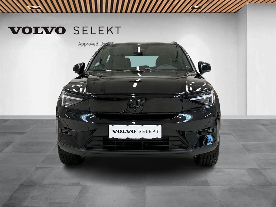 Volvo EX40 Twin Black Edition 5d