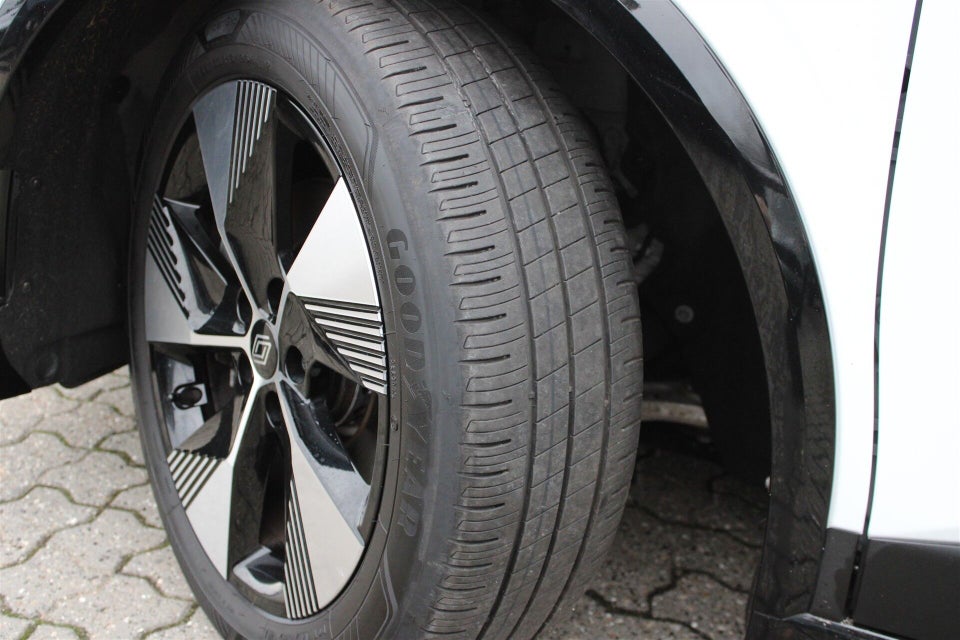 Renault Megane E-Tech 60 Equilibre 5d