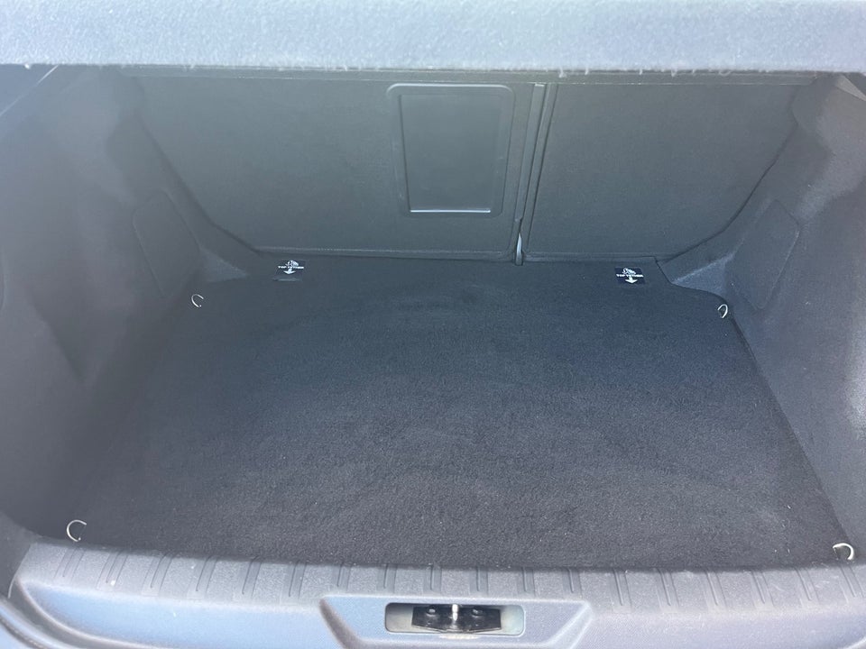 Peugeot 308 1,6 THP 125 Allure 5d