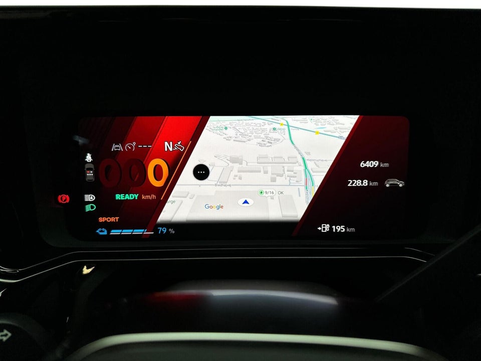 Renault 5 E-Tech 52 Iconic 5d