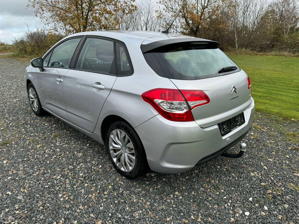 Citroën C4 1,6 HDi 92 Comfort 5d