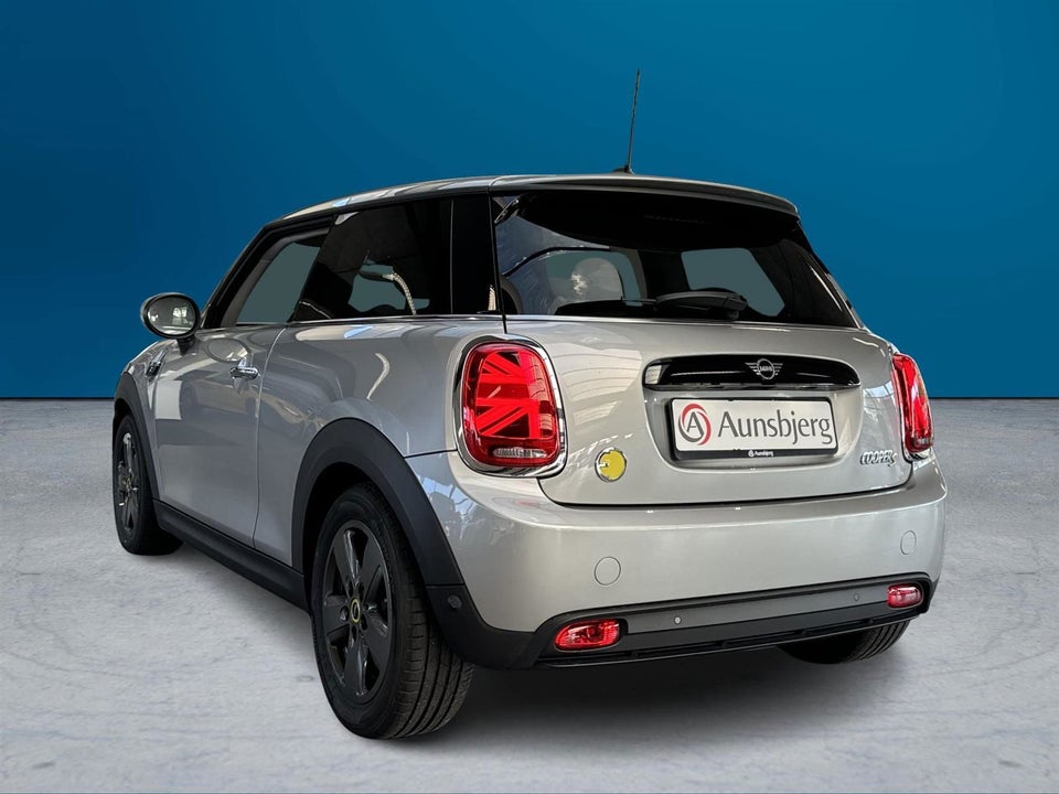 MINI Cooper SE Classic Trim 3d