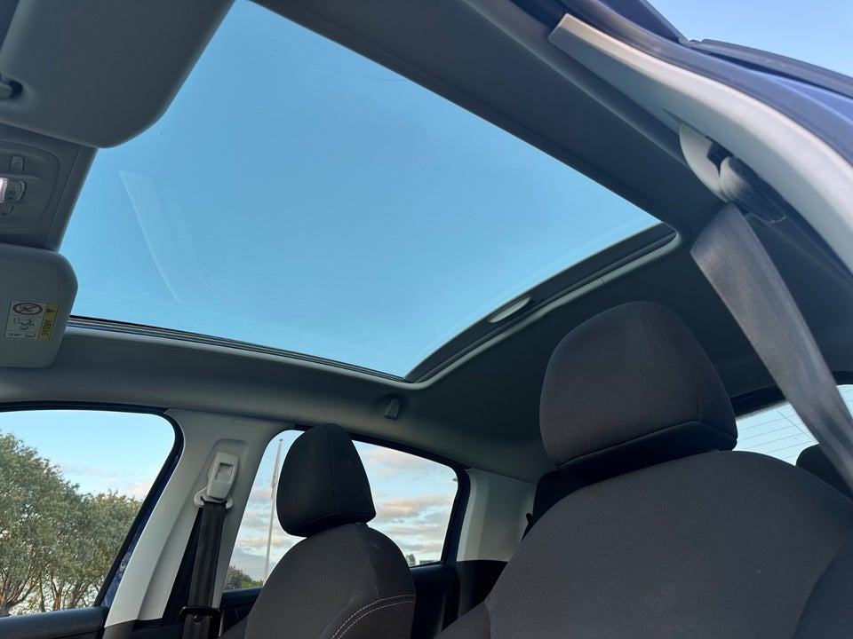 Peugeot 208 1,6 BlueHDi 100 Allure Sky 5d