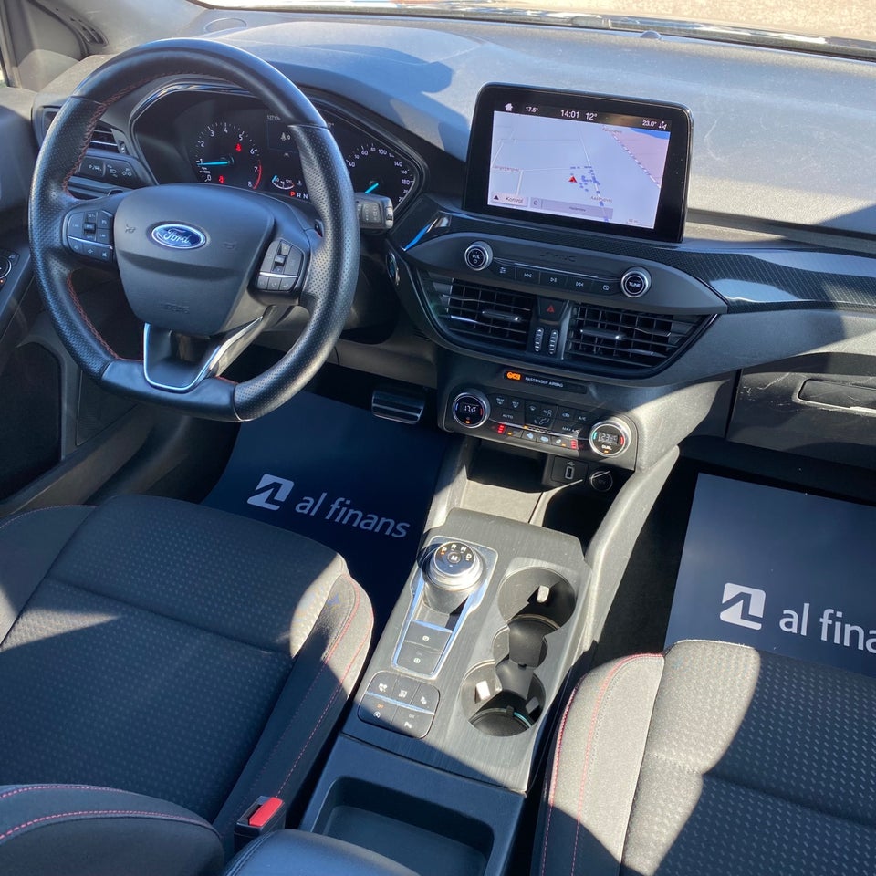 Ford Focus 1,0 EcoBoost ST-Line stc. aut. 5d