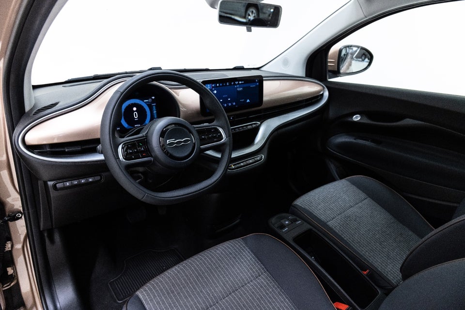 Fiat 500e 42 Icon 3d