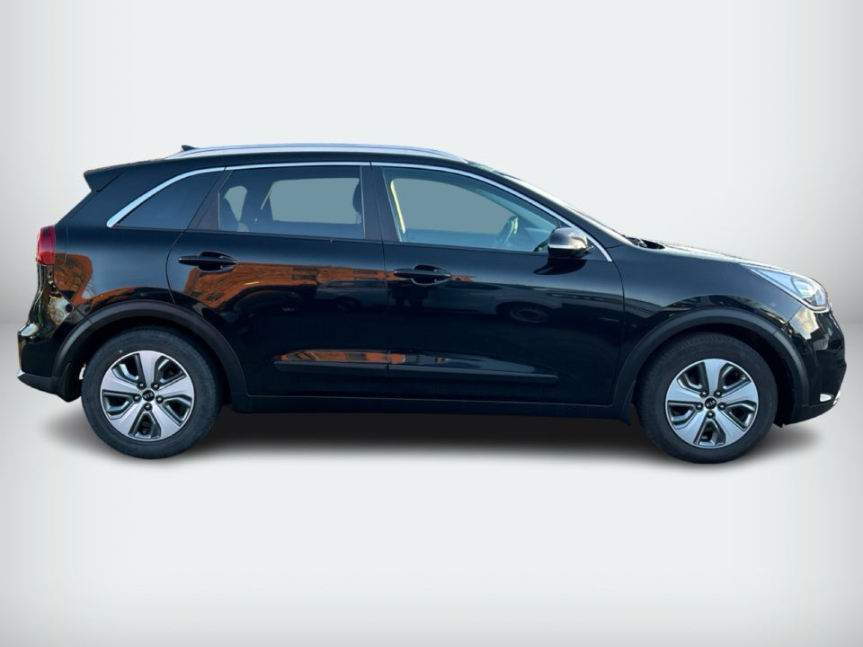 Kia Niro 1,6 HEV Attraction DCT 5d