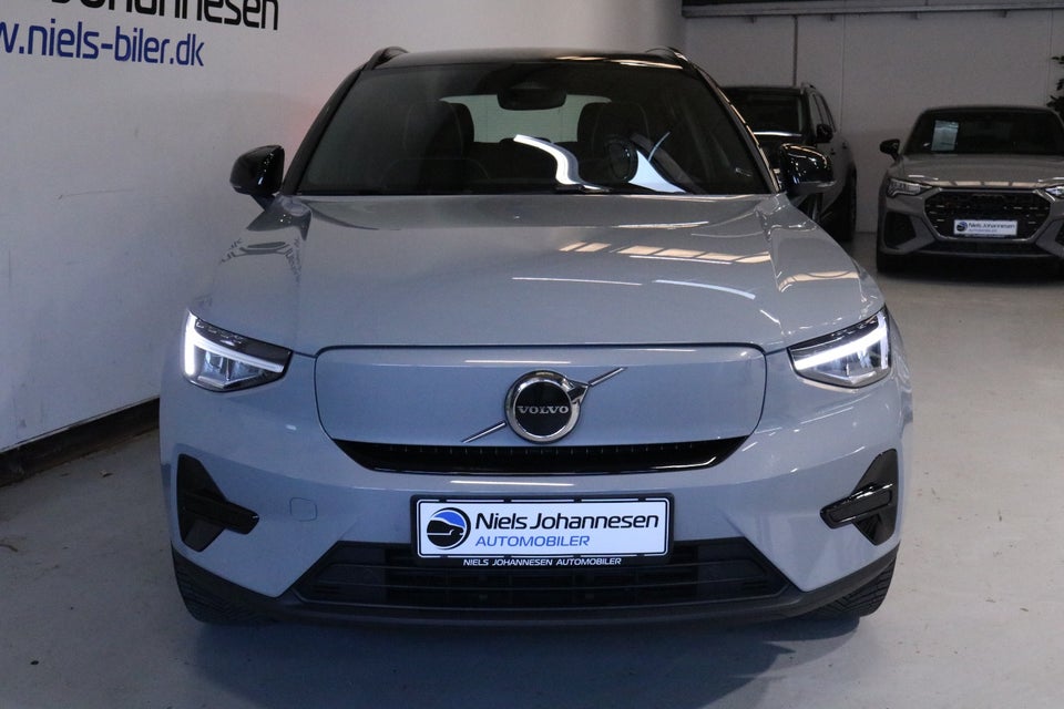 Volvo XC40 ReCharge Extended Range Plus 5d