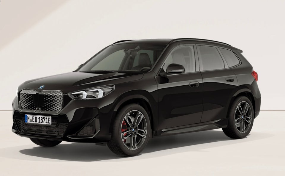 BMW iX1 xDrive30 Fully Charged M-Sport 5d