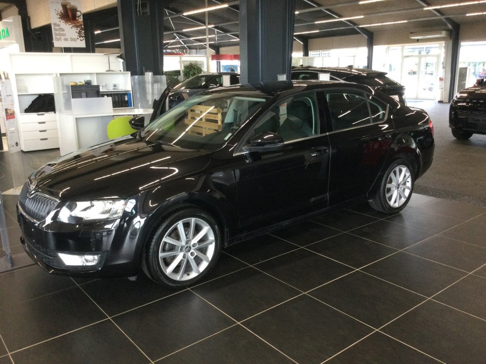 Skoda Octavia 1,4 TSi 140 Elegance DSG 5d