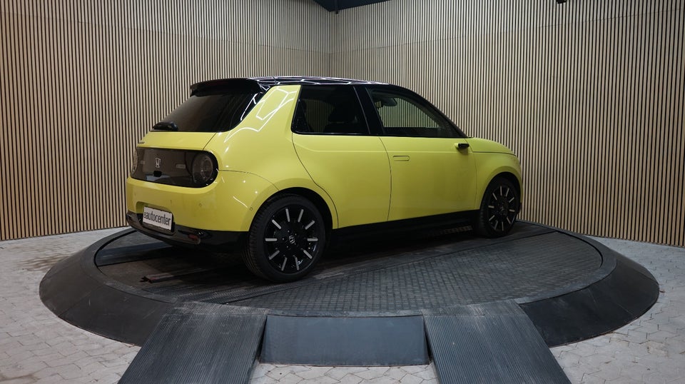 Honda e Advance 5d