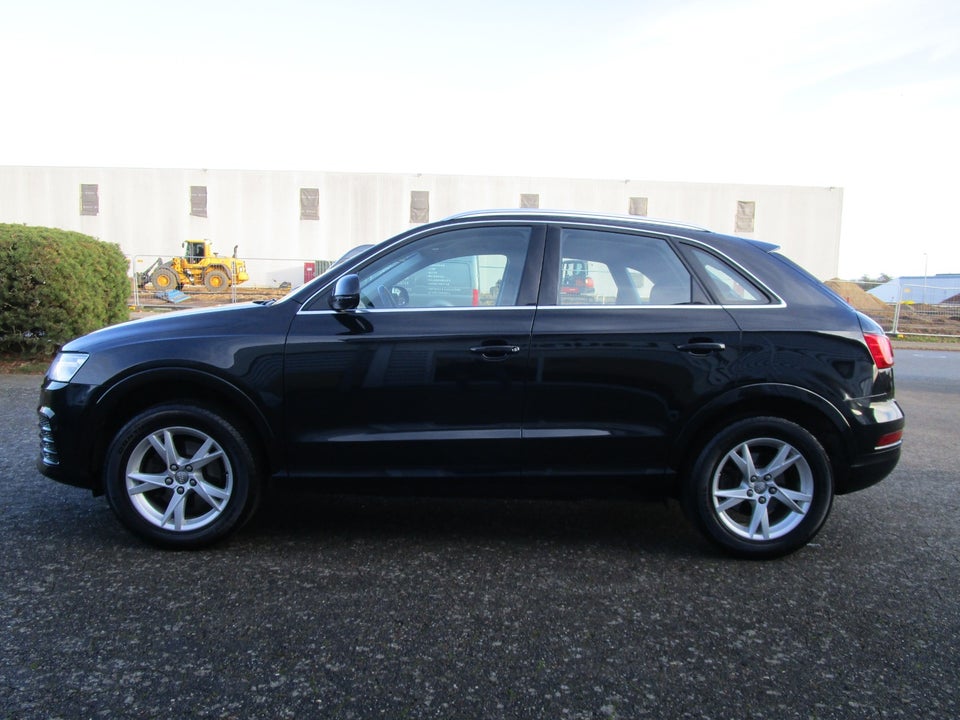 Audi Q3 1,4 TFSi 150 Sport 5d