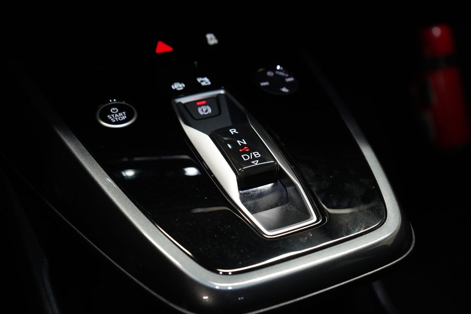 Audi Q4 e-tron 45 S-line 5d