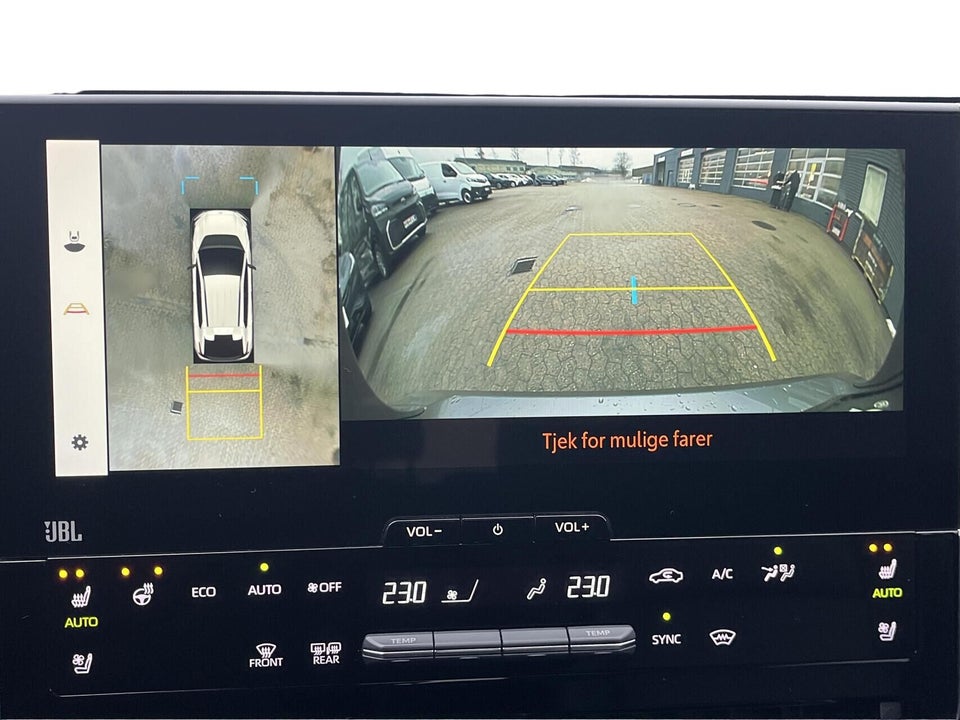 Toyota bZ4X Executive 5d