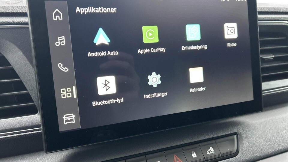 Renault Master V T33 2,0 dCi 130 L2H2 Kassevogn Tekno